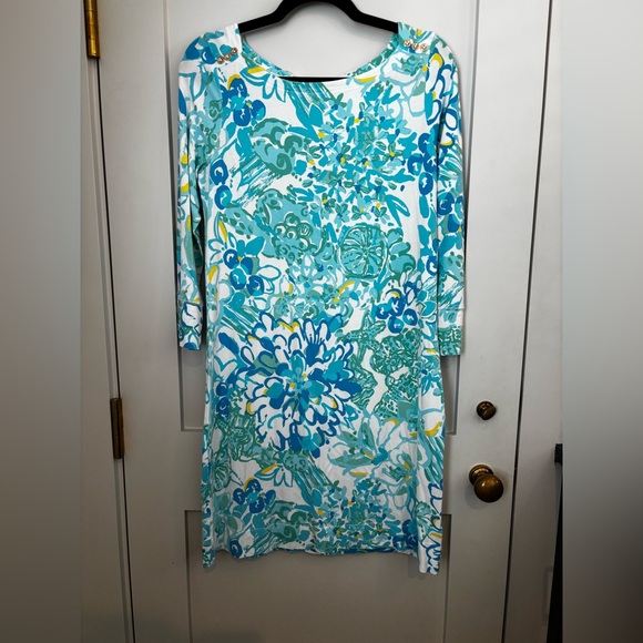 Lilly Pulitzer Dresses & Skirts - Lilly Pulitzer Floral Print Dress in Blue and Green, medium